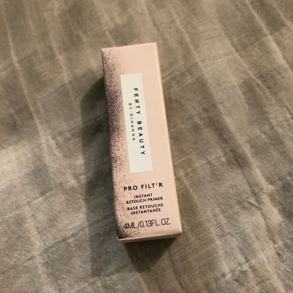 Fenty Beauty by Rihanna - Pro Filt’r Instant Retouch Primer Mini